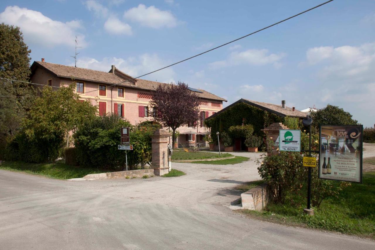Agriturismo Il Bove เรจโจเอมิเลีย ภายนอก รูปภาพ